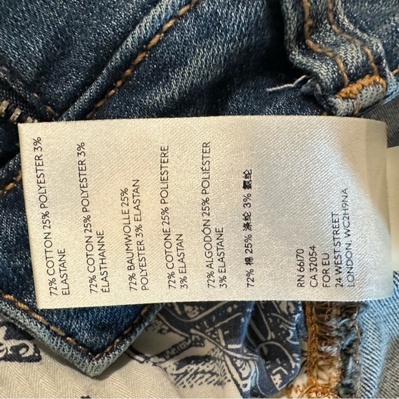 Pilcro Classic Blue Women's Jeans - Picture 9 of 9